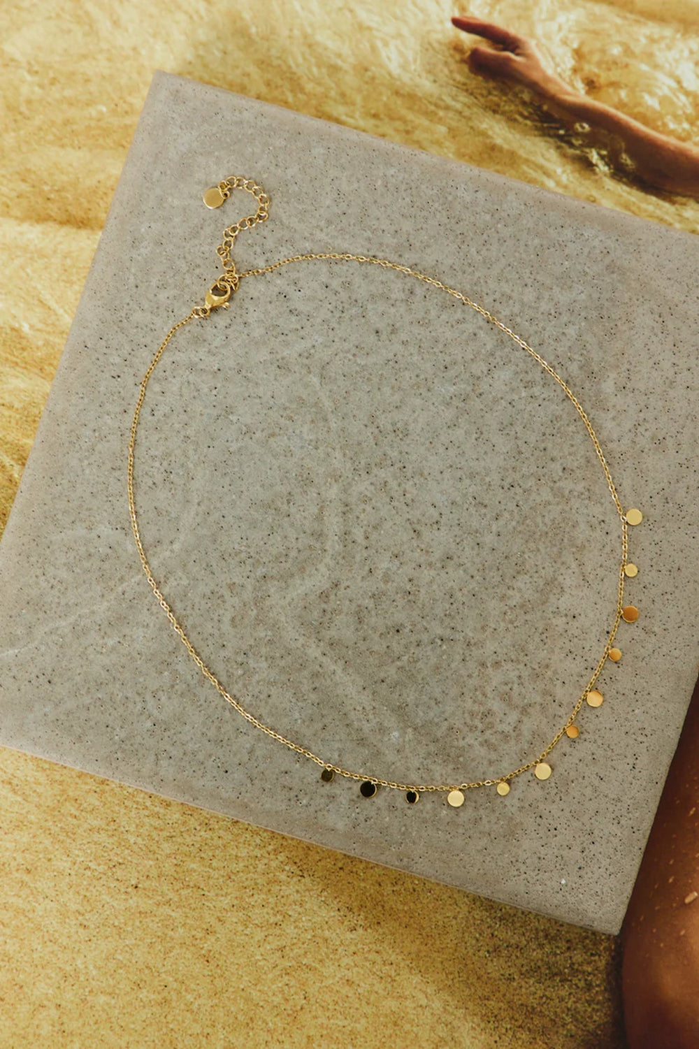 Golden Hues Necklace Gold
