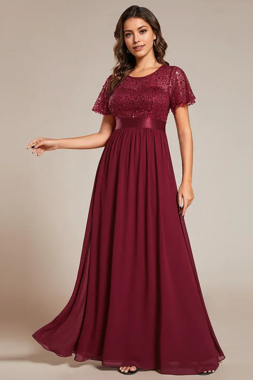 Women's court gowns and high-end sequined Maxi dresses
